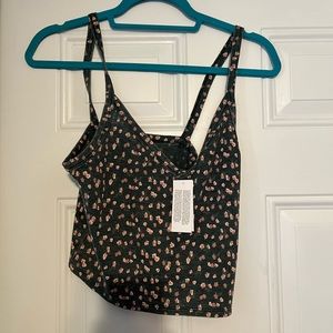 American Eagle Floral Tank Top Size Medium NWT